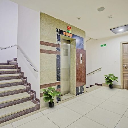 Hotel O The Kia Residency Hotel And Banquet Ahmedabad Exteriör bild